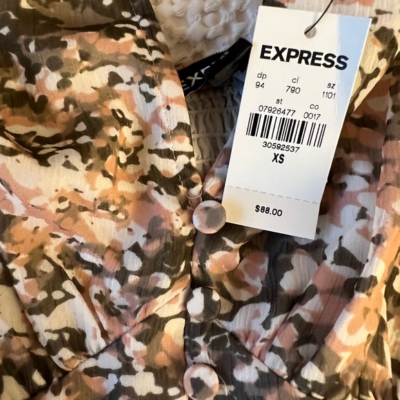 NET Express Romper size XS - Picture 4 of 5